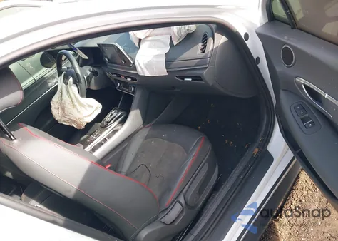 2020 Hyundai Sonata Sel Plus z USA, uszkodzony, nr VIN 5NPEJ4J21LH032070